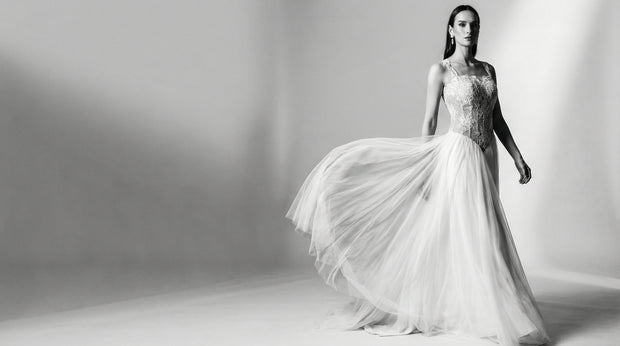 <h4>Shine bright in white</h4>